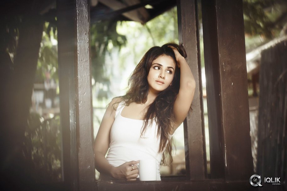 Parul-Yadav